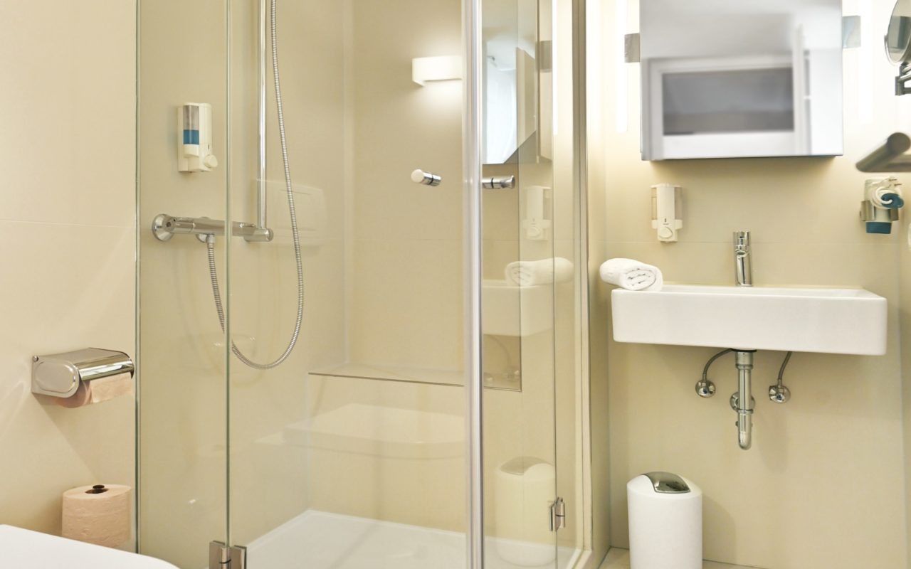 Hotel Hof Wasserkuppe-EZ14-I-Bad-1